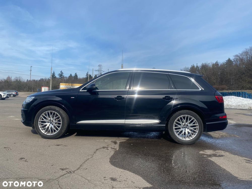 Audi Q7 - 9