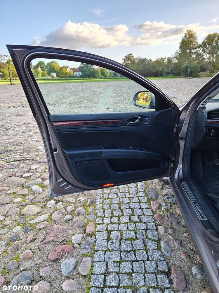 Skoda Superb 2.0 TDI Platinum - 36