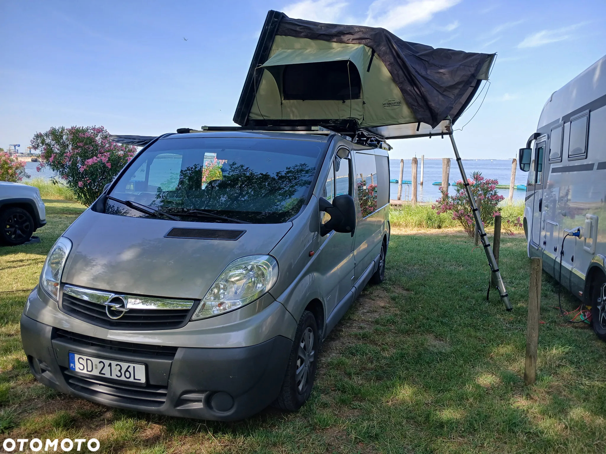 Opel Vivaro L2H1 2.9t - 12