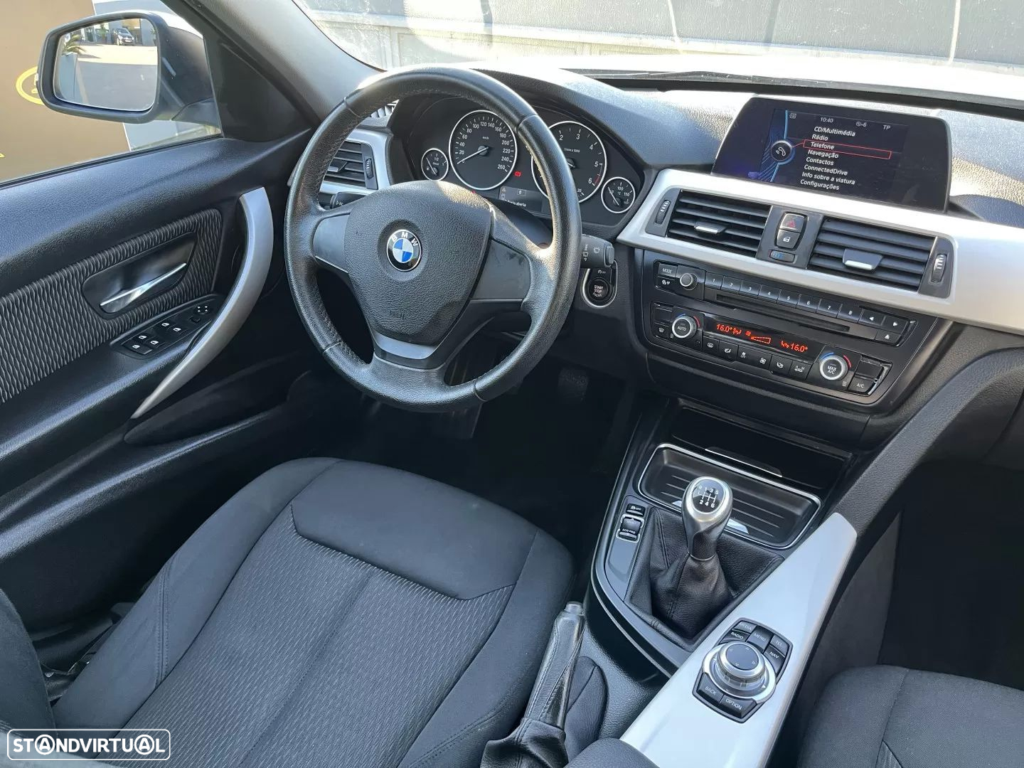 BMW 318 d Touring Sport Line - 22