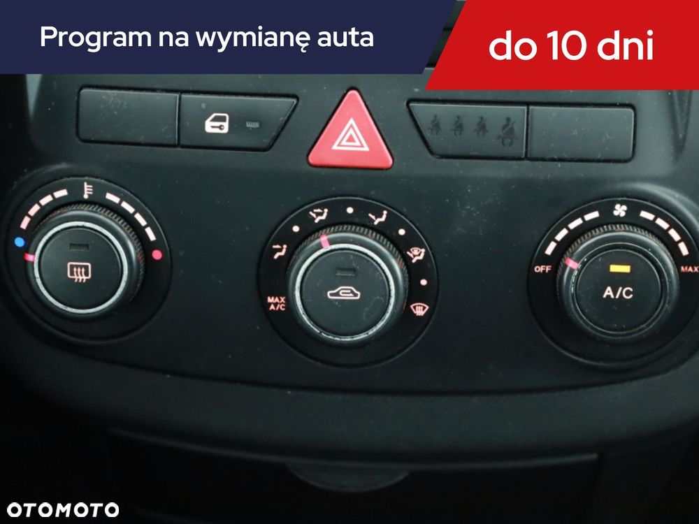 Kia Ceed - 14