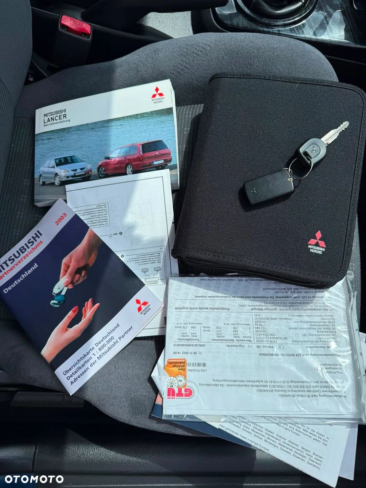 Mitsubishi Lancer 1.6 Intense - 18