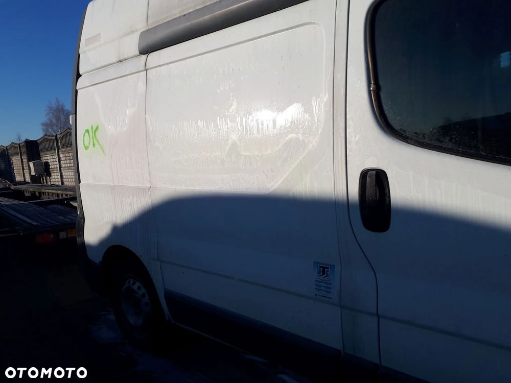RENAULT TRAFIC II LIFT 06-14 2.0 DCI ZDERZAK PRZÓD PRZEDNI KOMPLETNY - 4