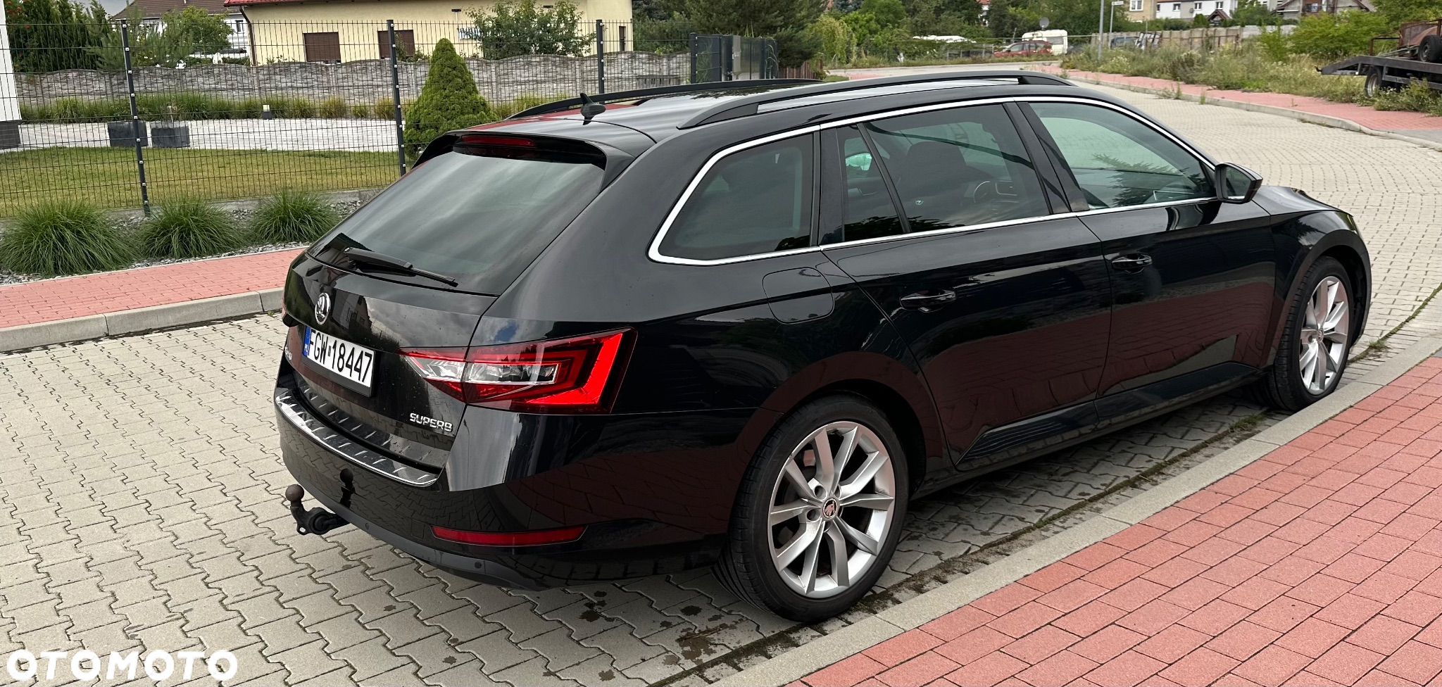 Skoda Superb 2.0 TDI Sportline DSG - 5
