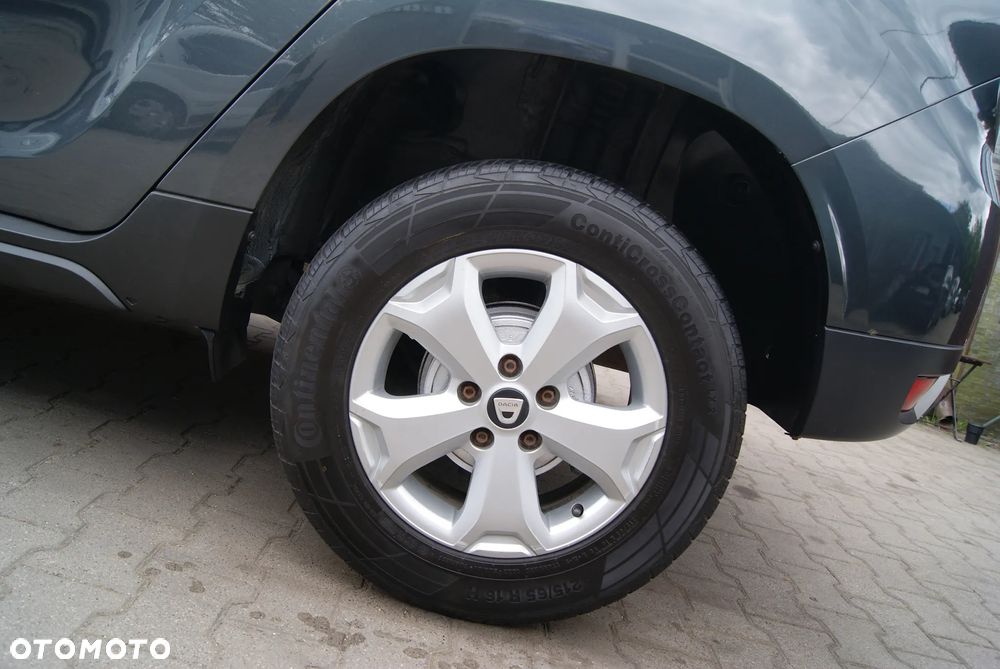 Dacia Duster 1.6 SCe Laureate S&S - 11