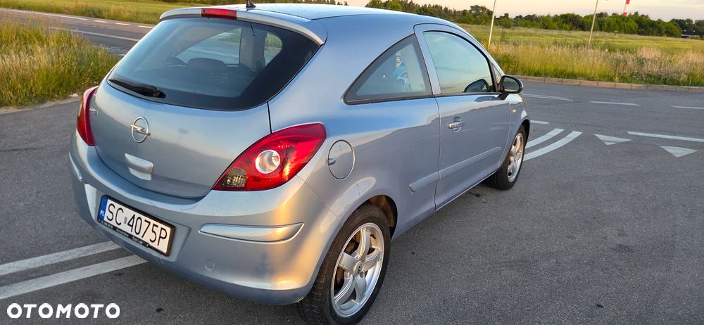 Opel Corsa 1.0 12V Enjoy - 4