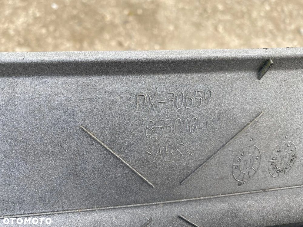 BLENDA LISTWA NA KLAPĘ DODGE CARAVAN DX-30659855010 - 4