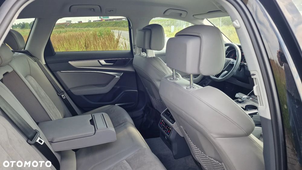 Audi A6 Avant 40 TDI quattro S tronic - 11