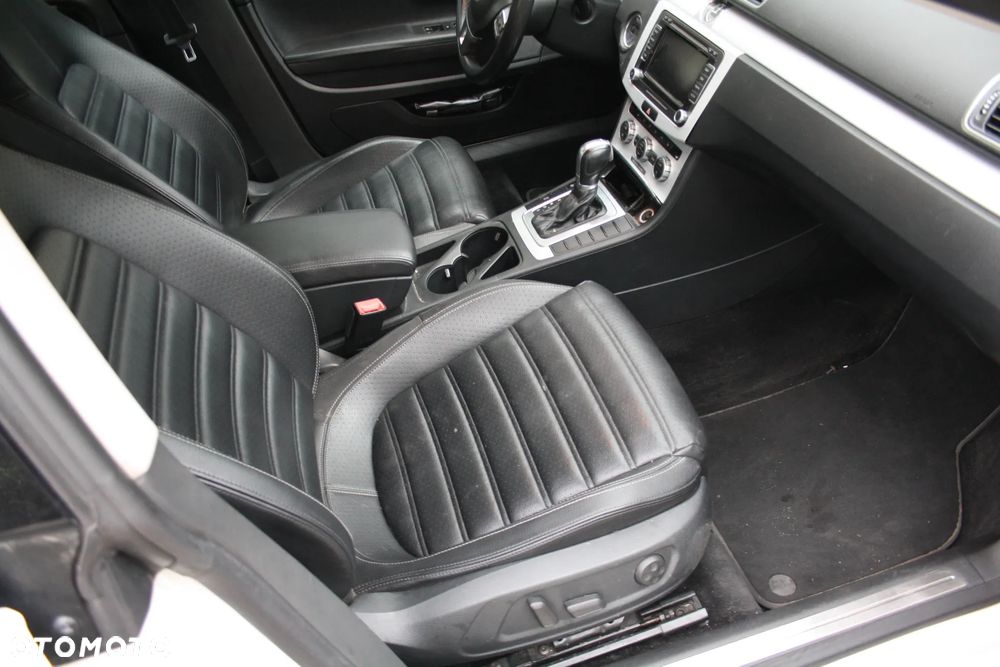 Volkswagen Passat - 9