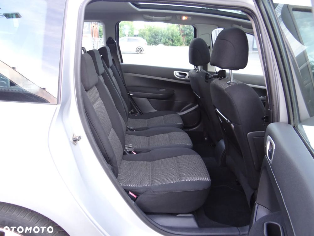 Peugeot 307 SW 110 OXYGO - 24