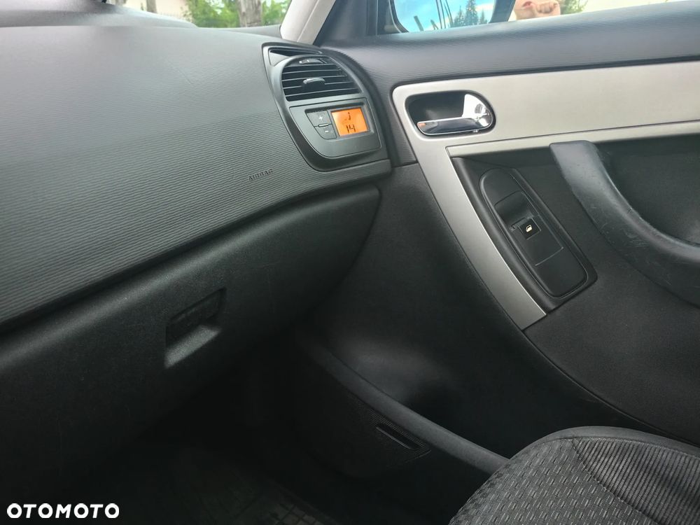 Citroën C4 Picasso 1.8 16V Advance - 15