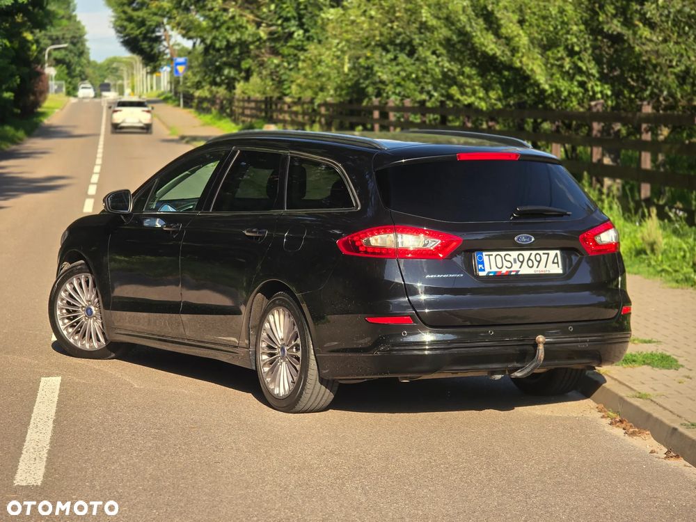 Ford Mondeo 2.0 EcoBlue Titanium - 4
