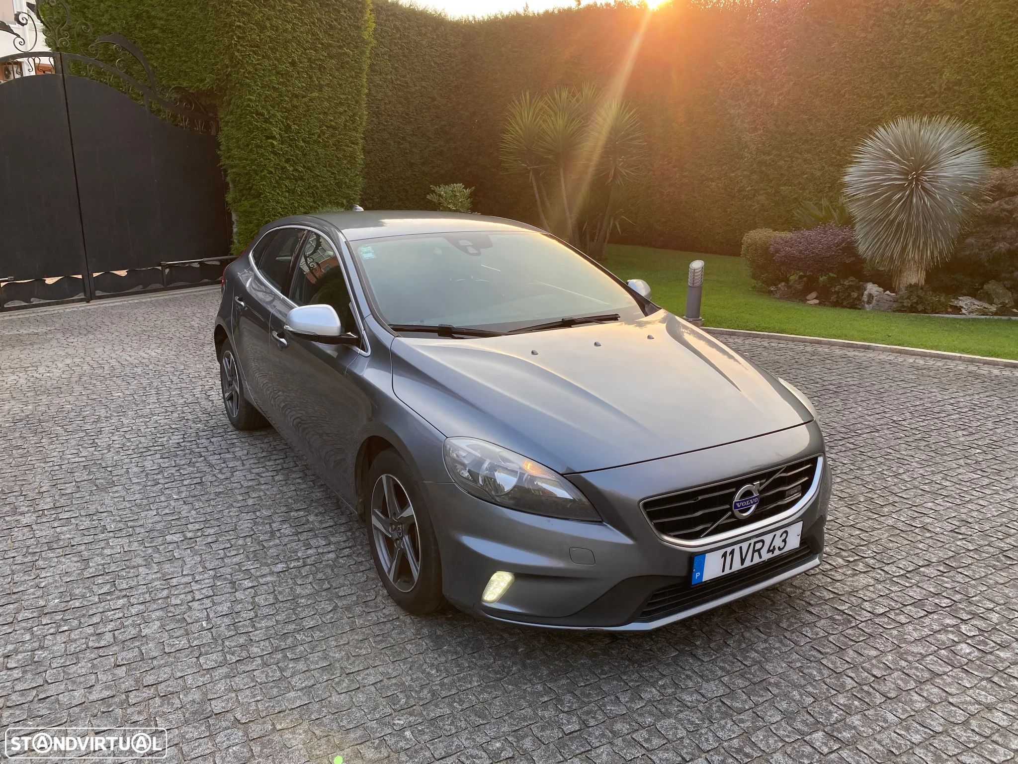 Volvo V40 - 1