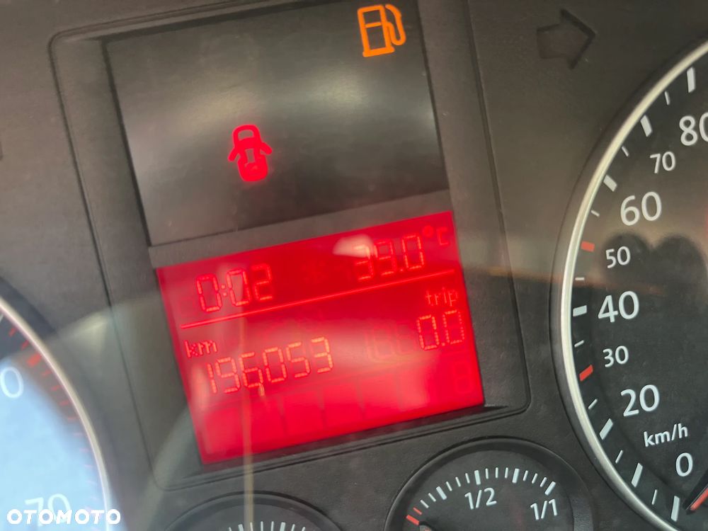 Volkswagen Golf - 8