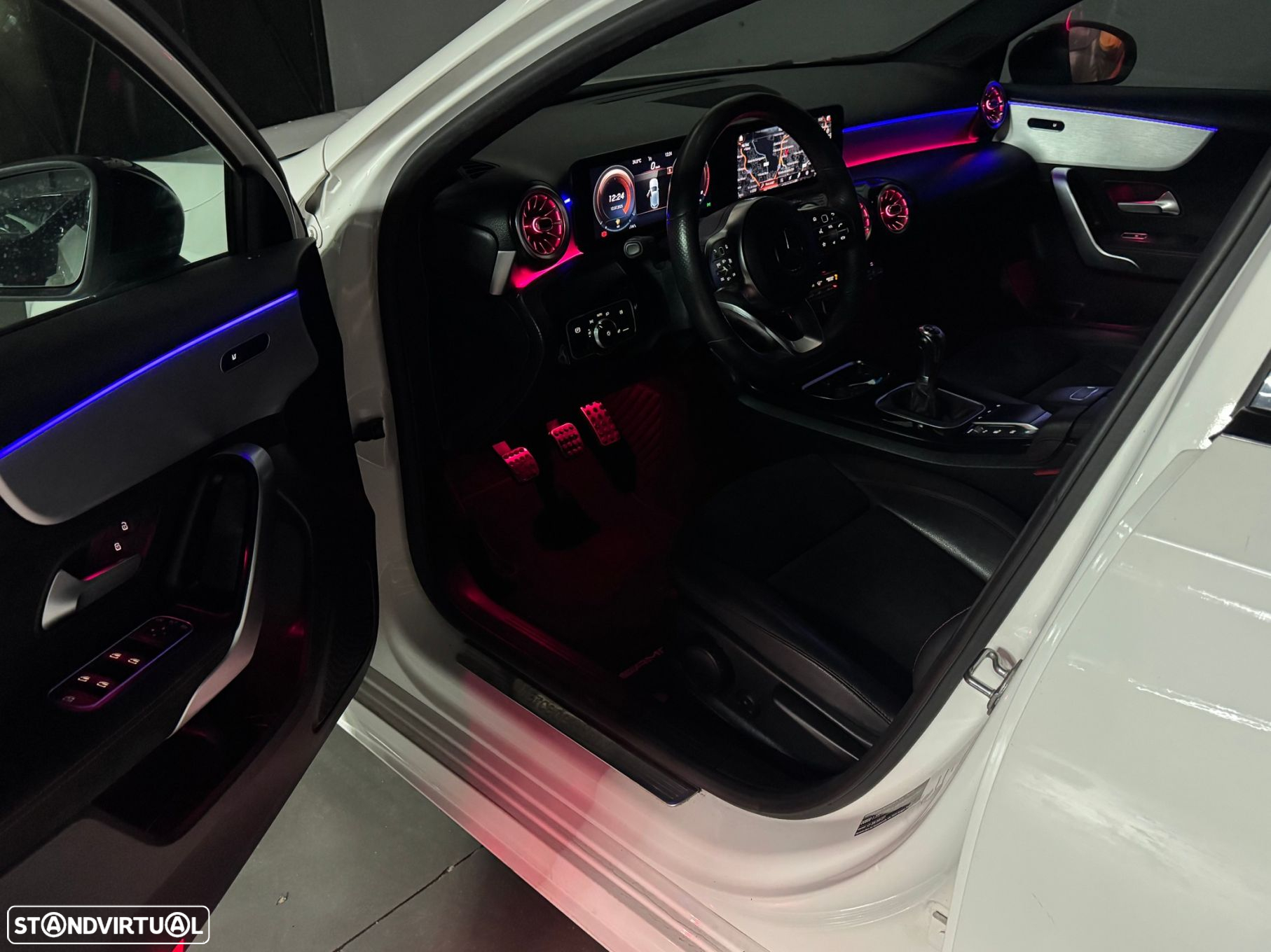 Mercedes-Benz A 160 AMG Line - 20