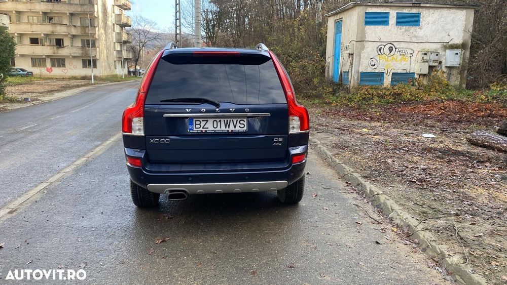 Volvo XC 90 D5 AWD Summum - 2