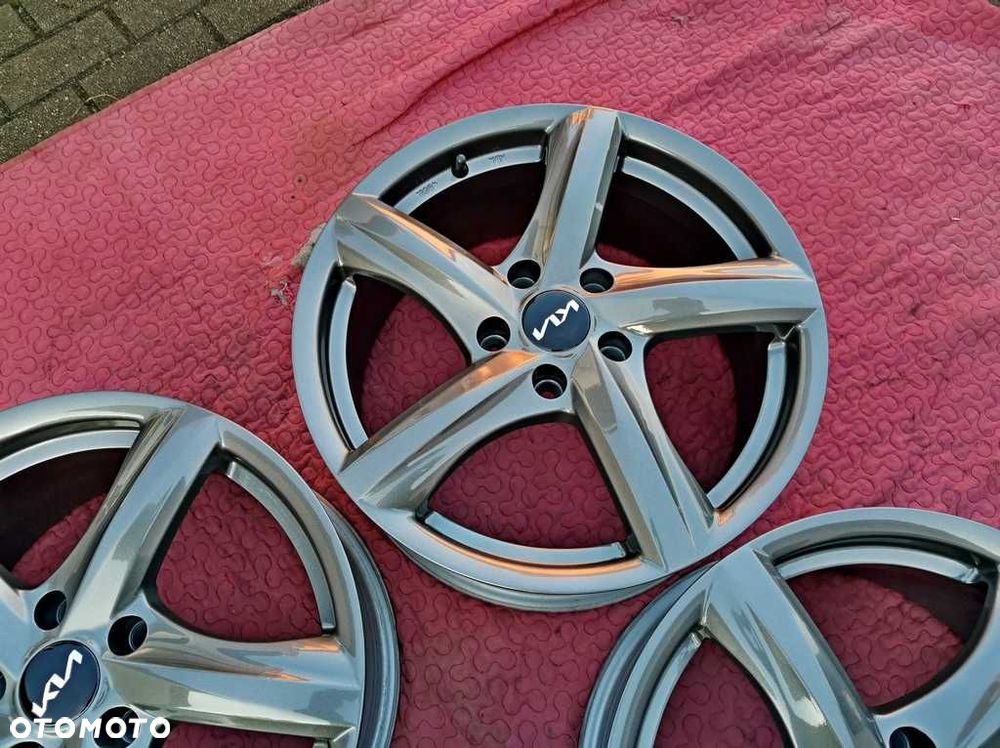 KOŁA całoroczne 16' KIA SPORTAGE - ET45 - 5x114,3 - 215/65/16 - 5