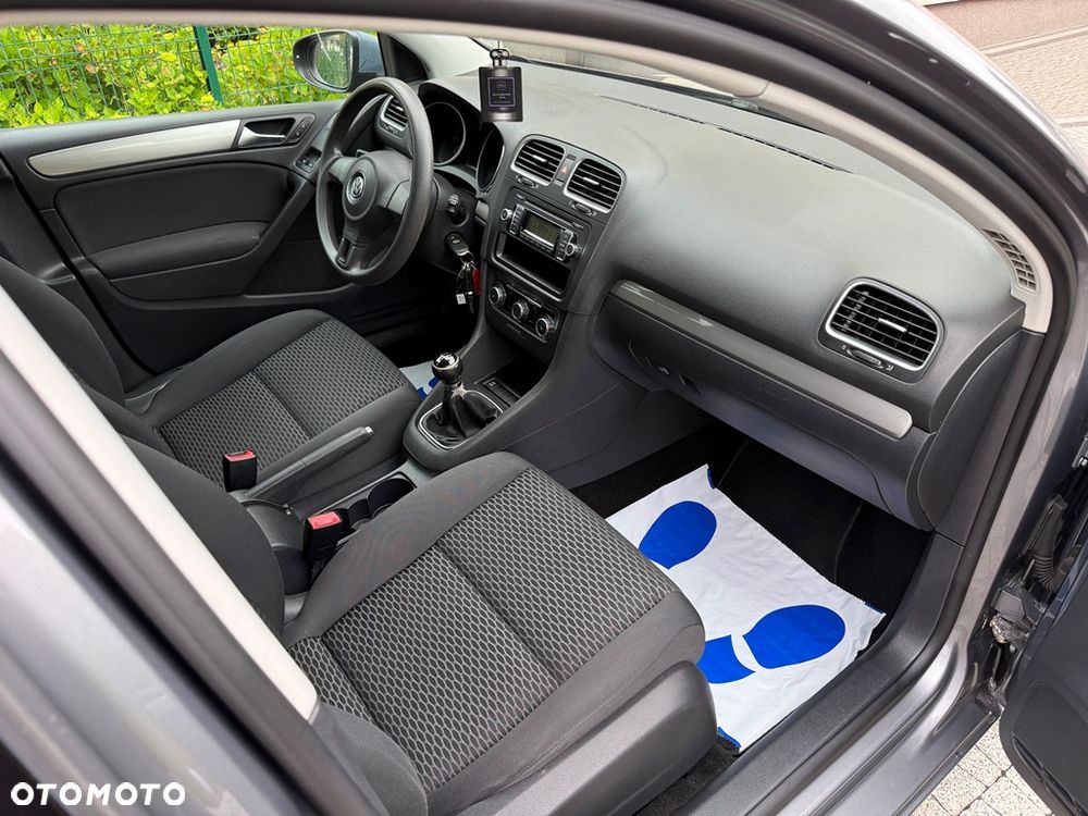 Volkswagen Golf 1.4 Style - 26