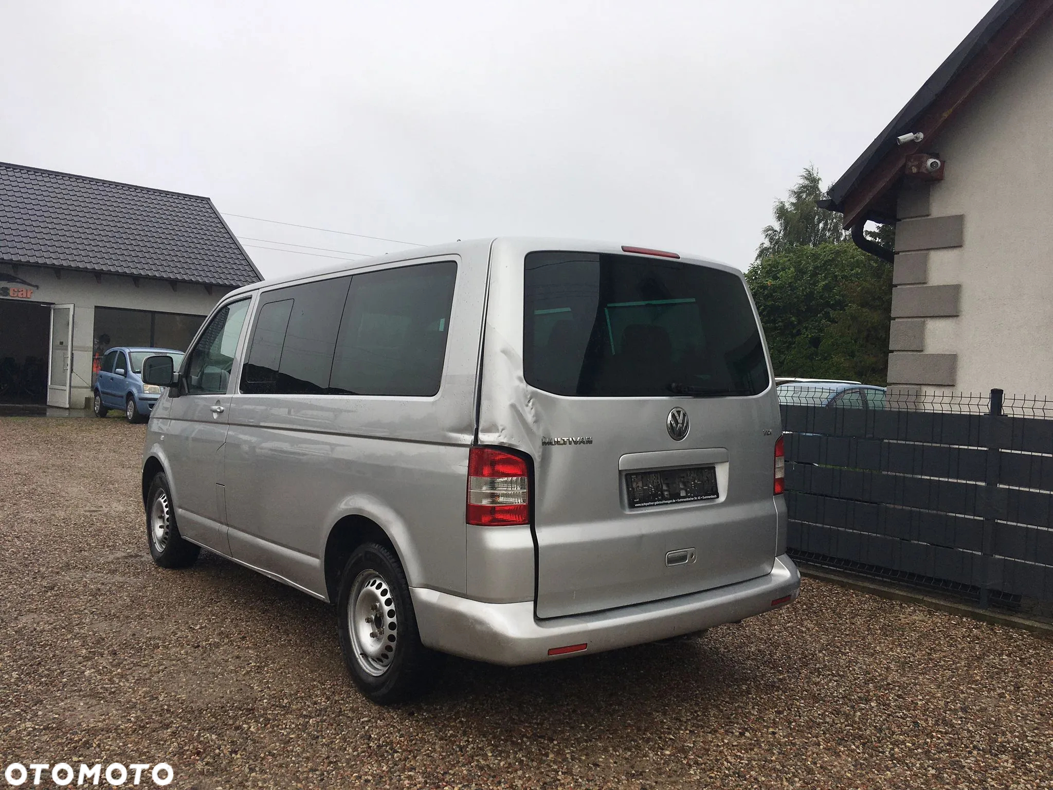 Volkswagen Multivan - 9