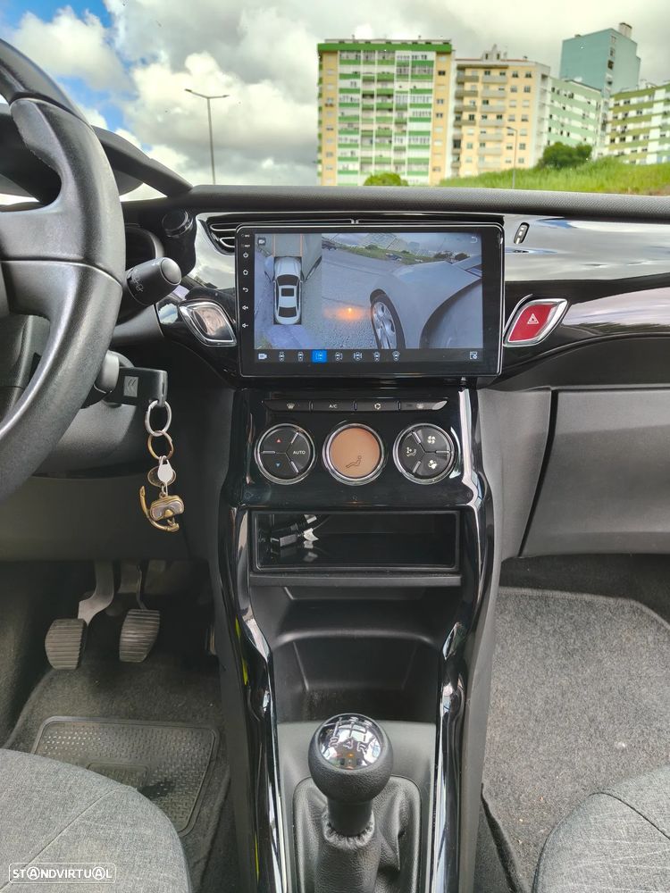 Citroën C3 1.2 PureTech Collection - 16
