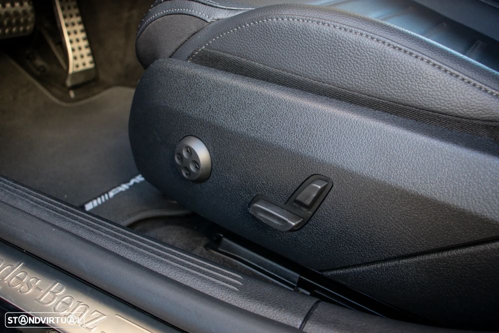 Mercedes-Benz C 300 de AMG Line - 12