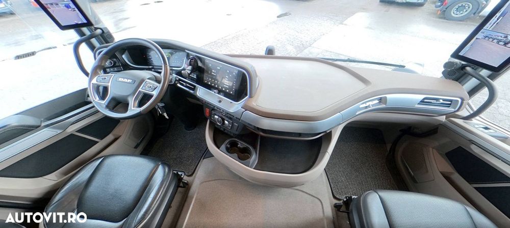 DAF XG+ 530 FT new model full leather - 5