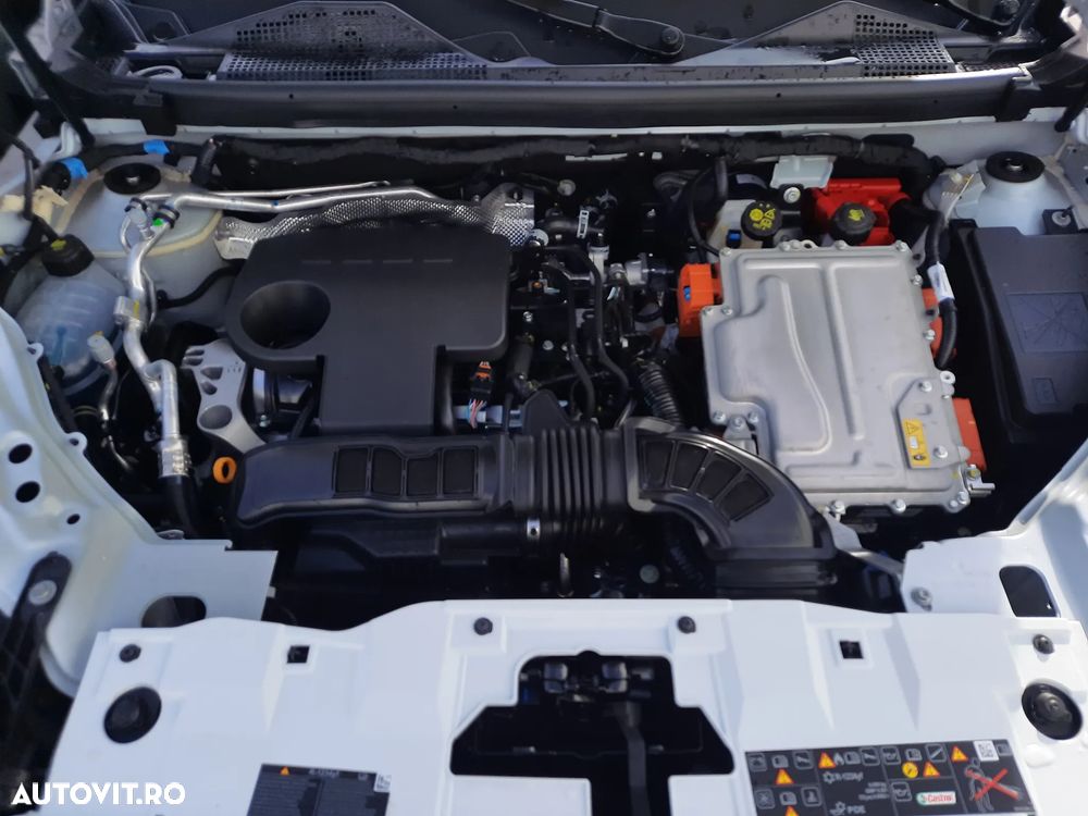 Dacia Duster HEV 140 Journey - 19