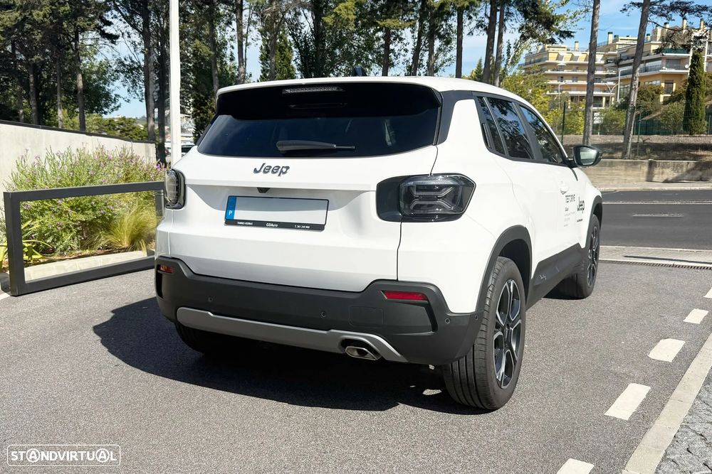Jeep Avenger 1.2 GSE T3 Summit - 3