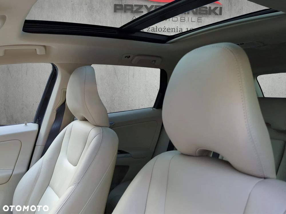 Volvo XC 60 - 26