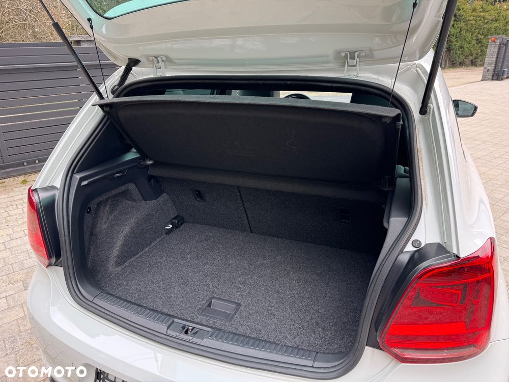 Volkswagen Polo - 27