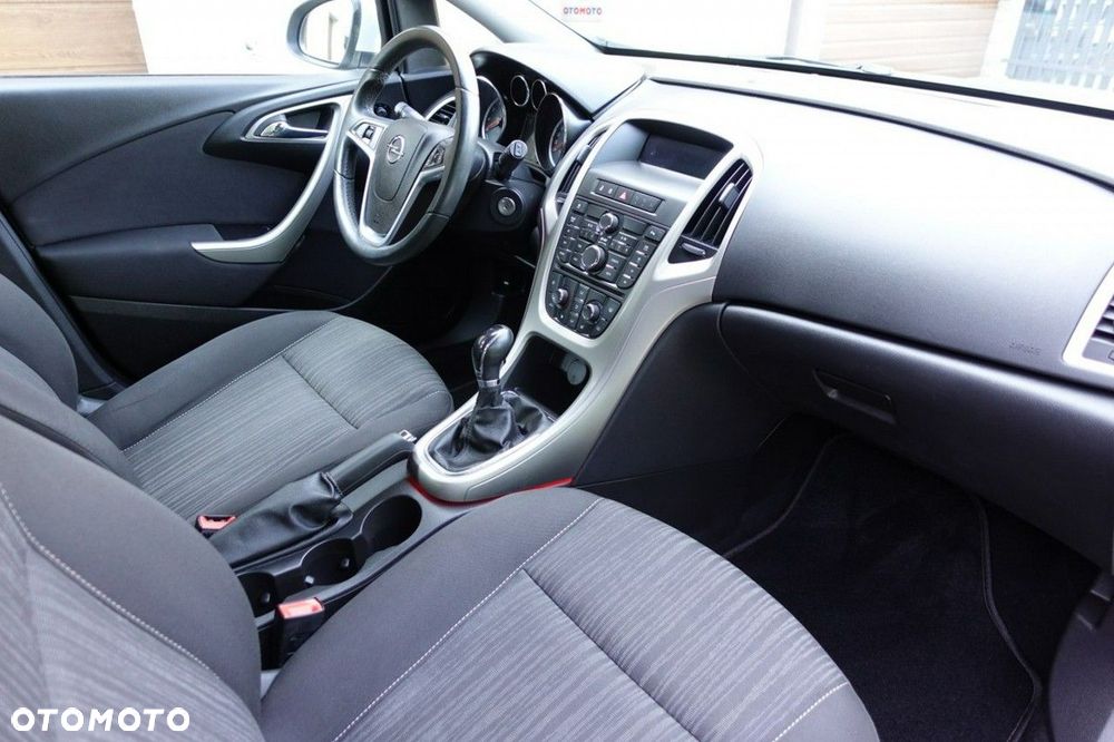 Opel Astra - 13