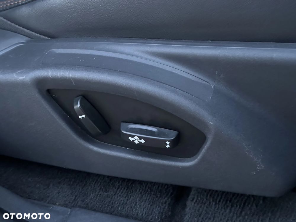 Volvo XC 60 T6 AWD Edition Pro - 27