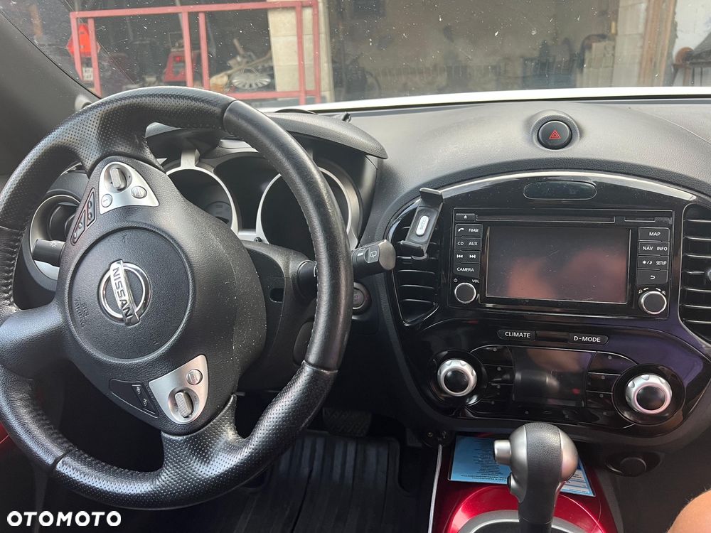 Nissan Juke 1.6 Tekna CVT - 1