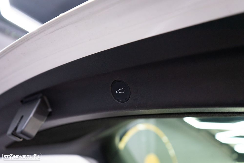 Tesla Model Y RWD - 20