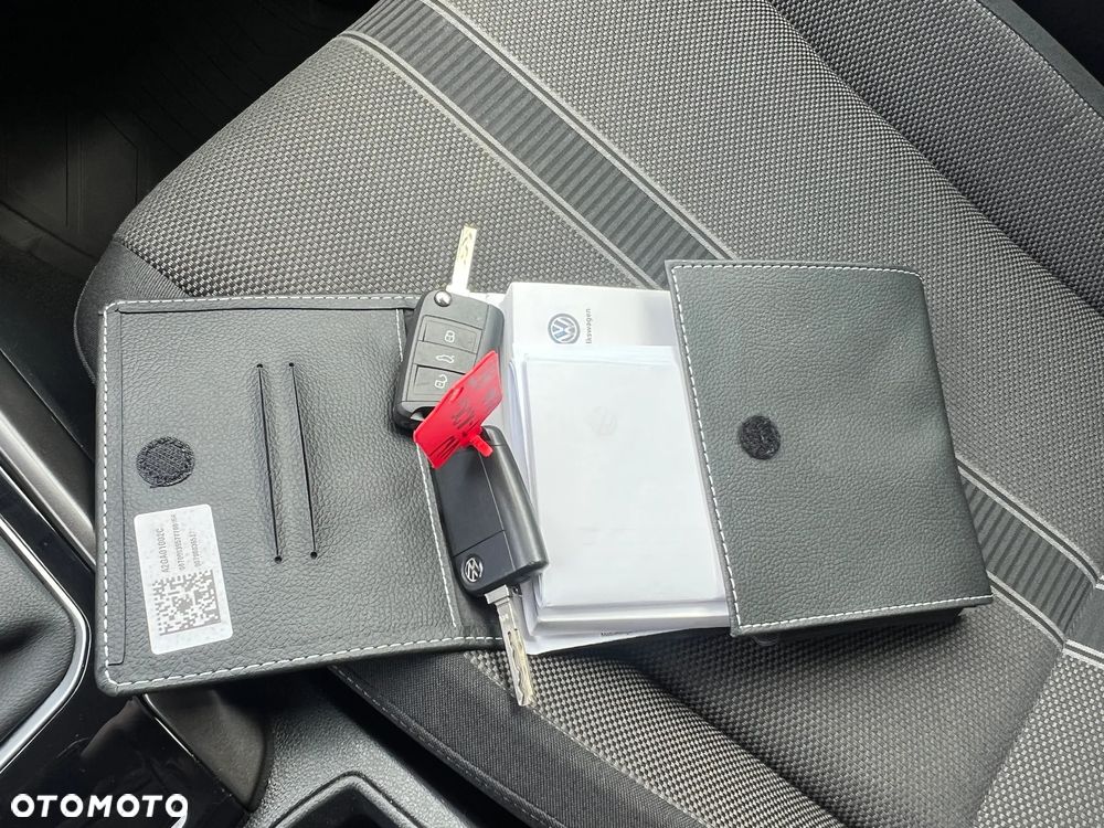 Volkswagen T-Roc 1.0 TSI Style - 25