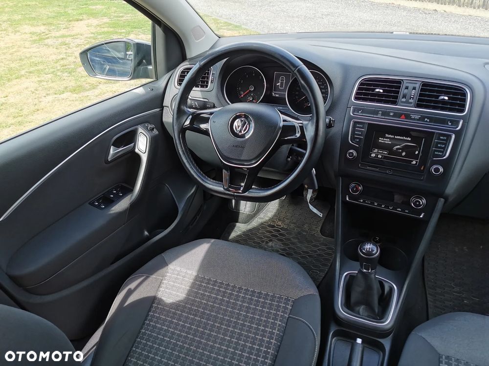 Volkswagen Polo 1.0 (Blue Motion Technology) Comfortline - 13