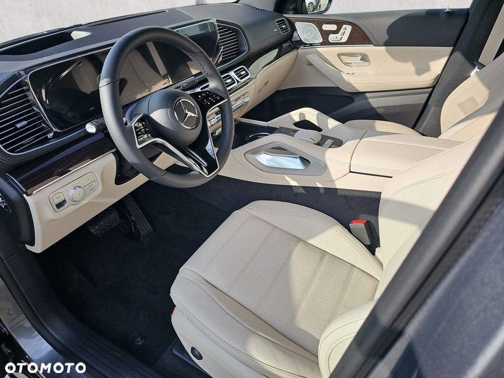 Mercedes-Benz GLE - 11