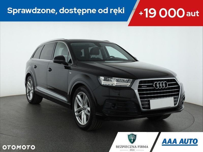 Audi Q7 - 1