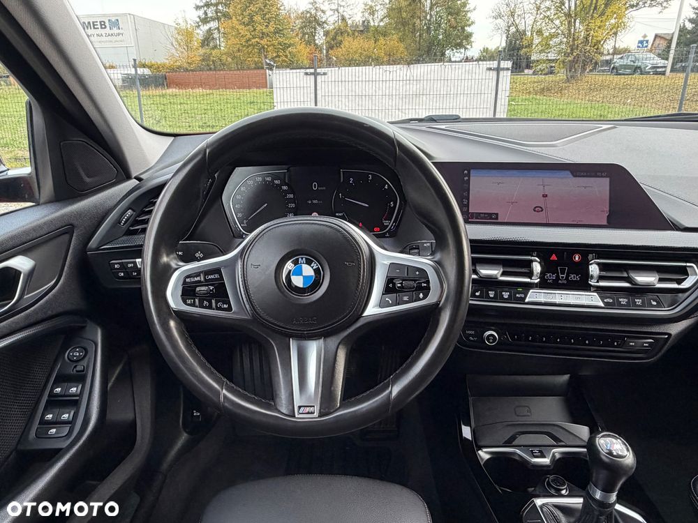 BMW Seria 1 - 28