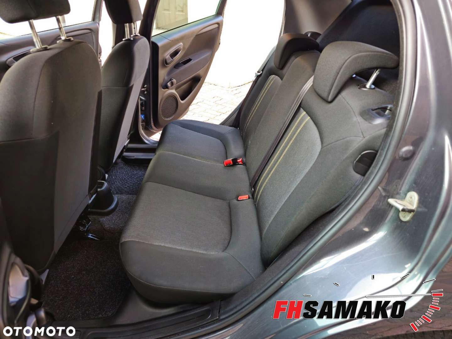 Fiat Punto 1.2 Young - 27