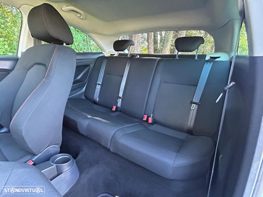 SEAT Ibiza SC 1.6 TDi FR - 25