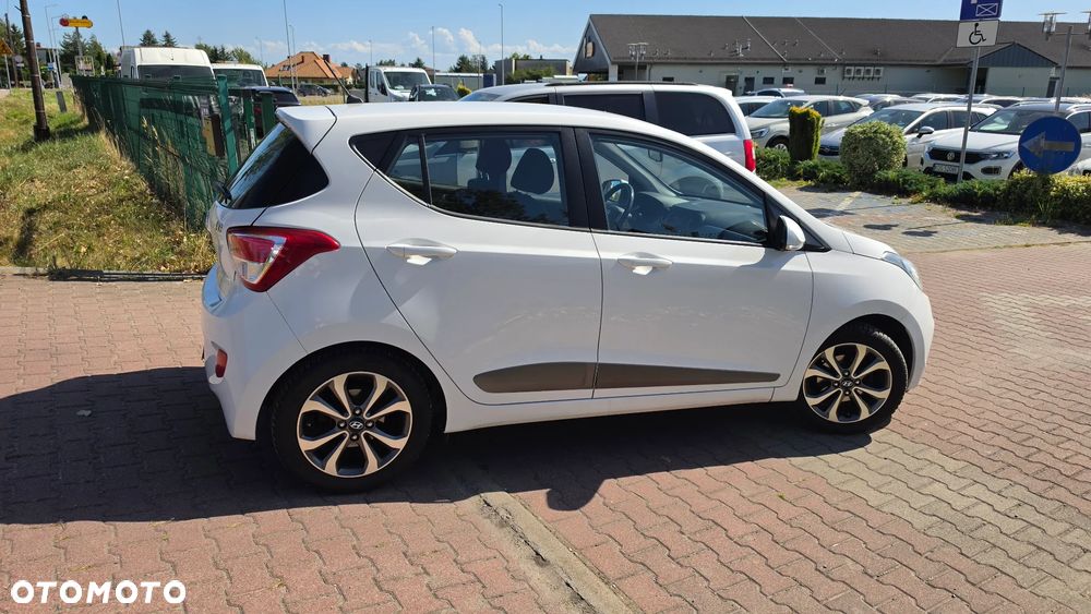 Hyundai i10 - 17