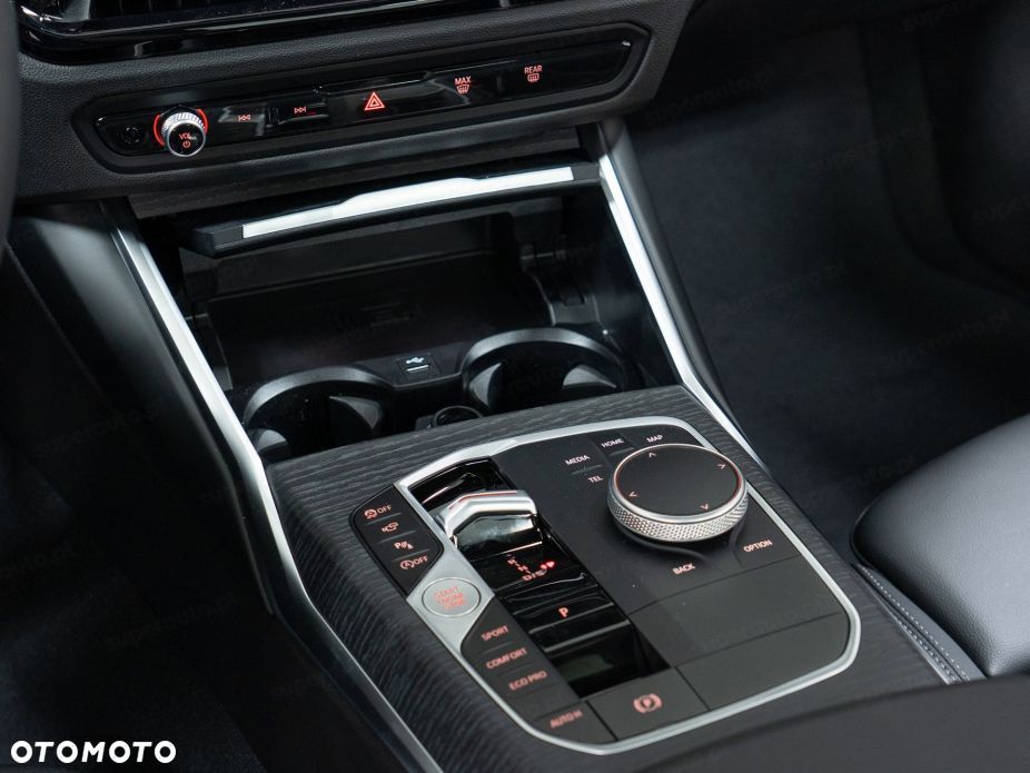 BMW Seria 3 320d xDrive mHEV M Sport - 15