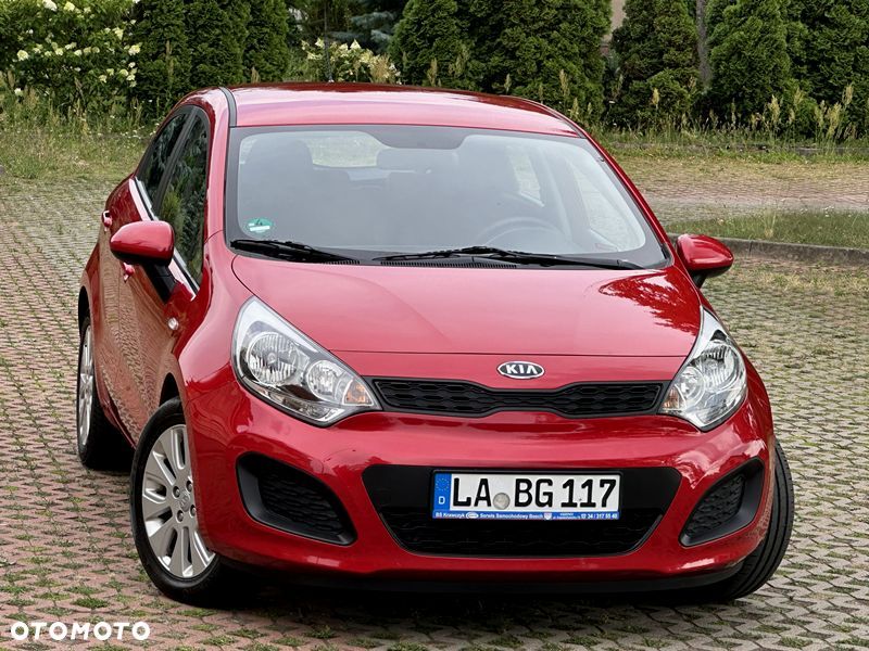 Kia Rio - 1