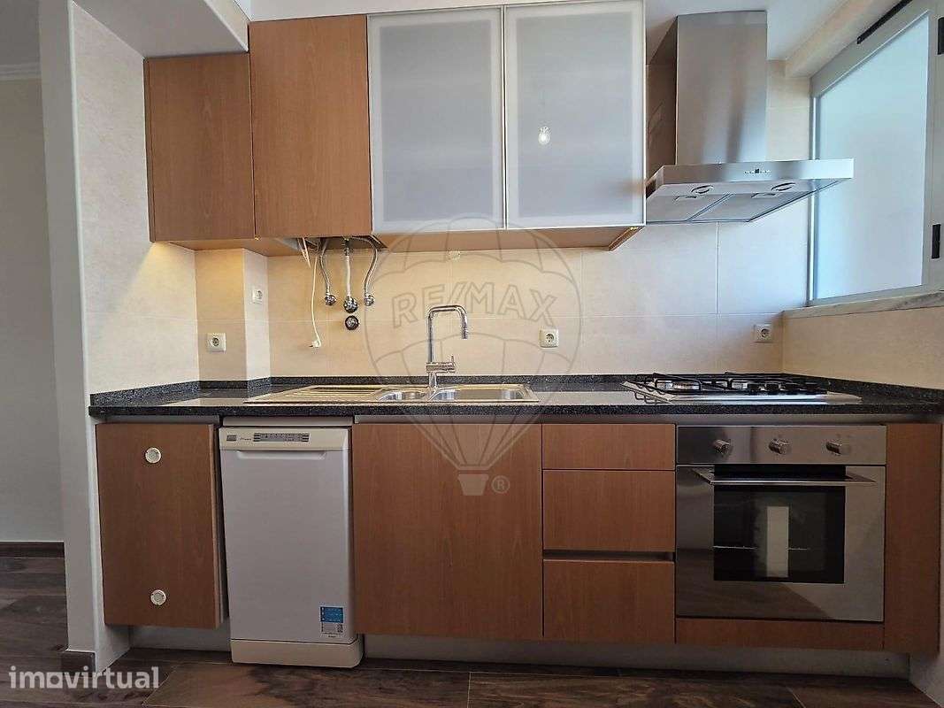Apartamento T4 para arrendamento - Grande imagem: 2/22