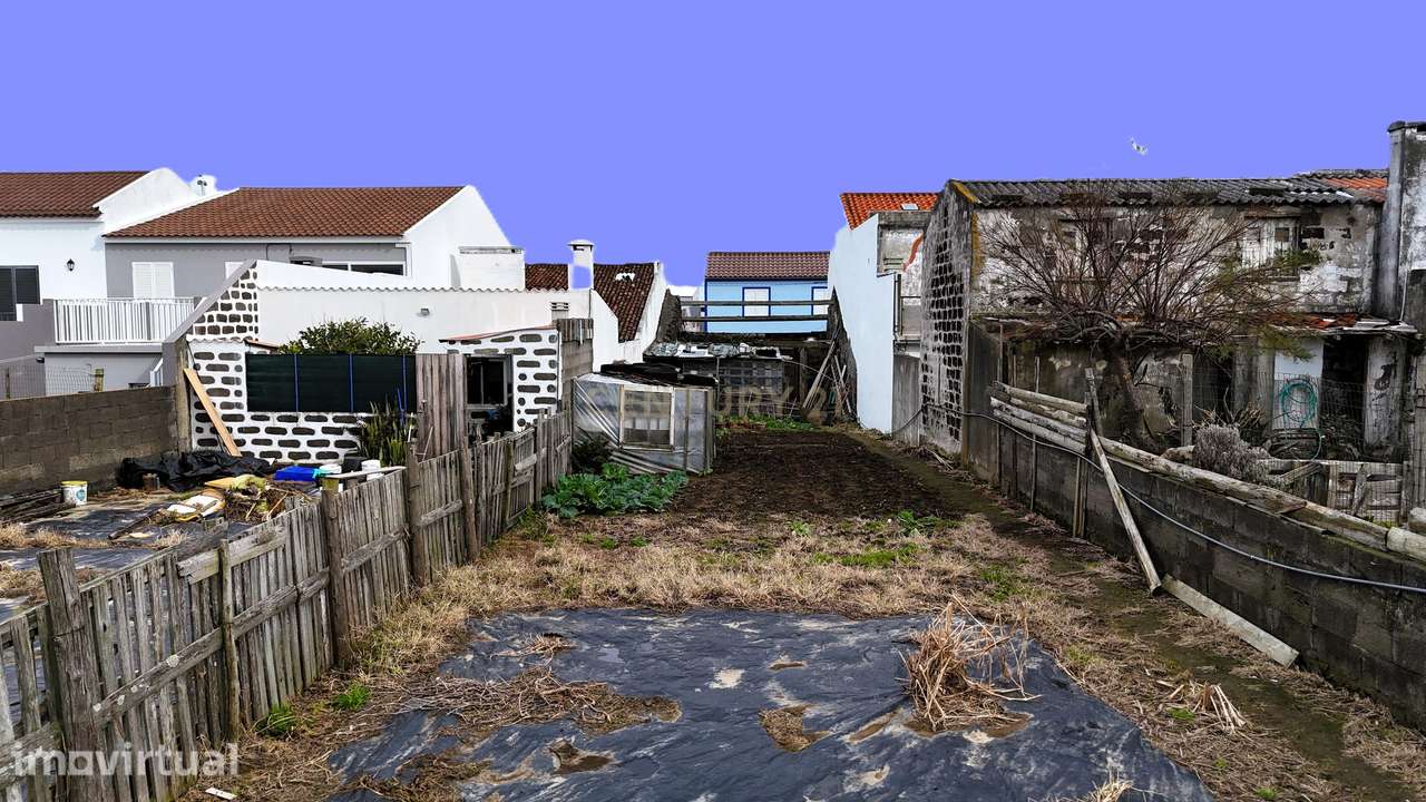 Ruína na Maia – Ribeira Grande, Ilha de São Miguel - Grande imagem: 4/14