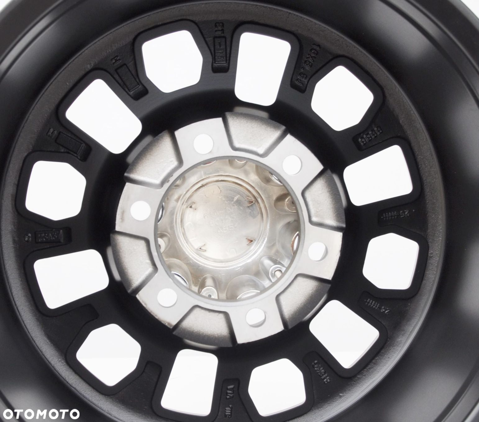 5586 MBM NOWE FELGI 16 6x139,7 OFFROAD 4x4 TOYOTA - 4