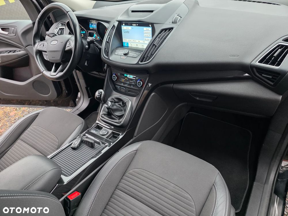 Ford Kuga 2.0 TDCi 4x4 Titanium - 18