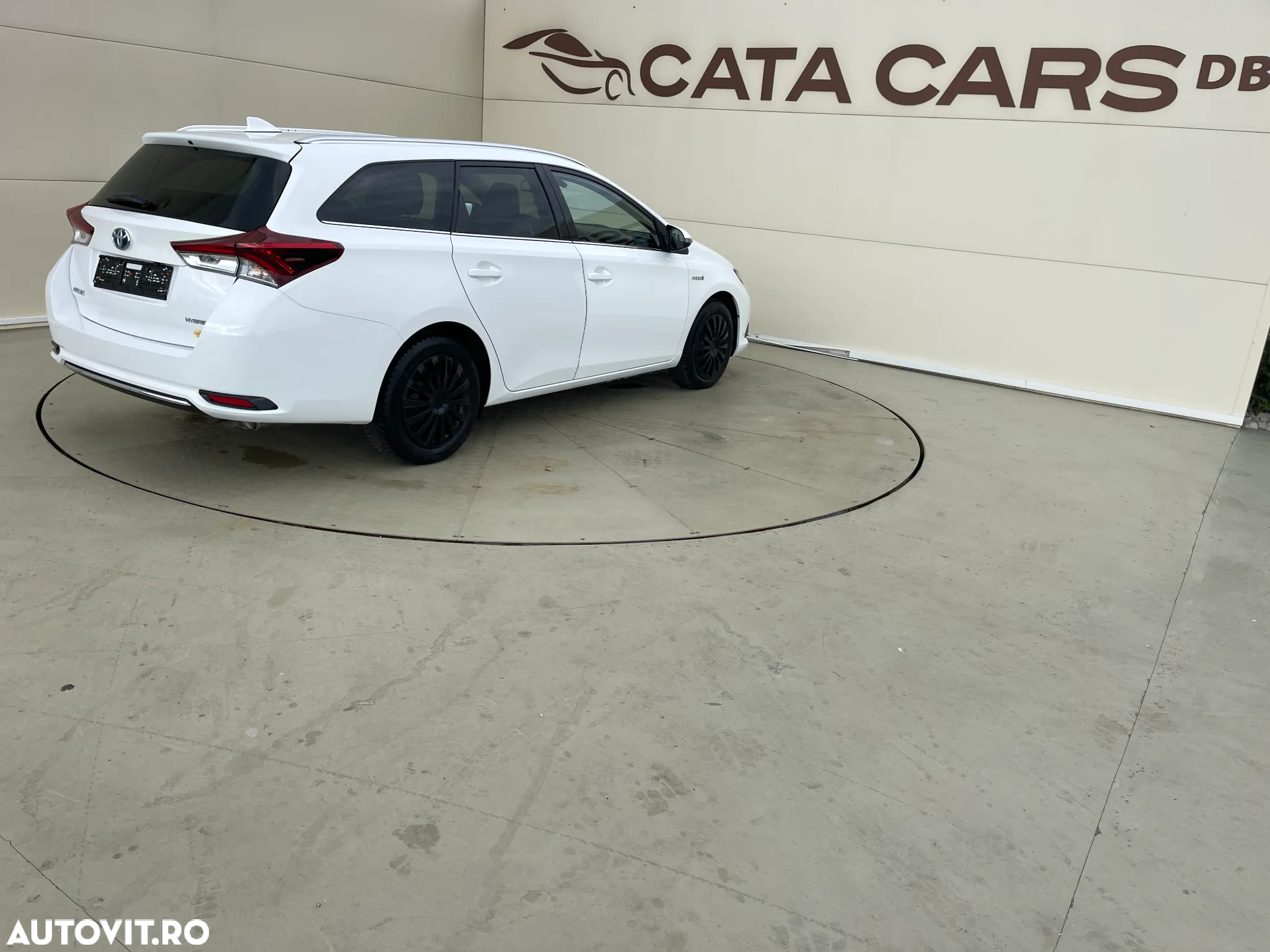 Toyota Auris 1.8 VVT-i Hybrid Automatik Comfort - 14