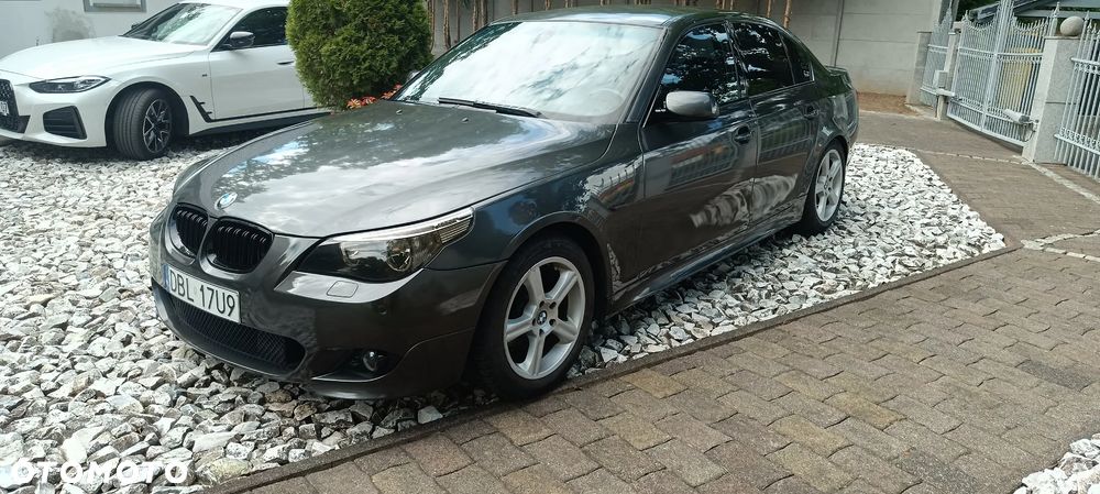 BMW Seria 5 525d - 2